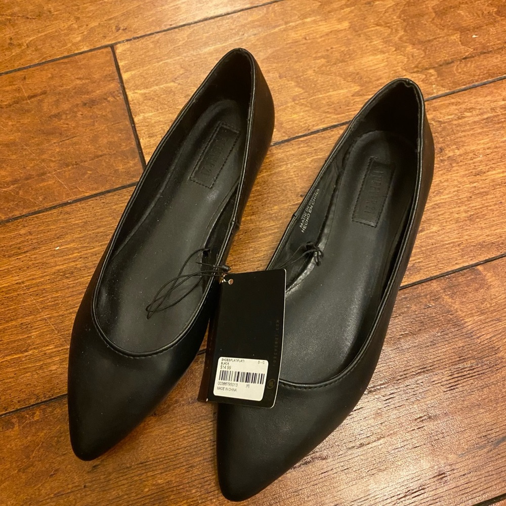 Black flats